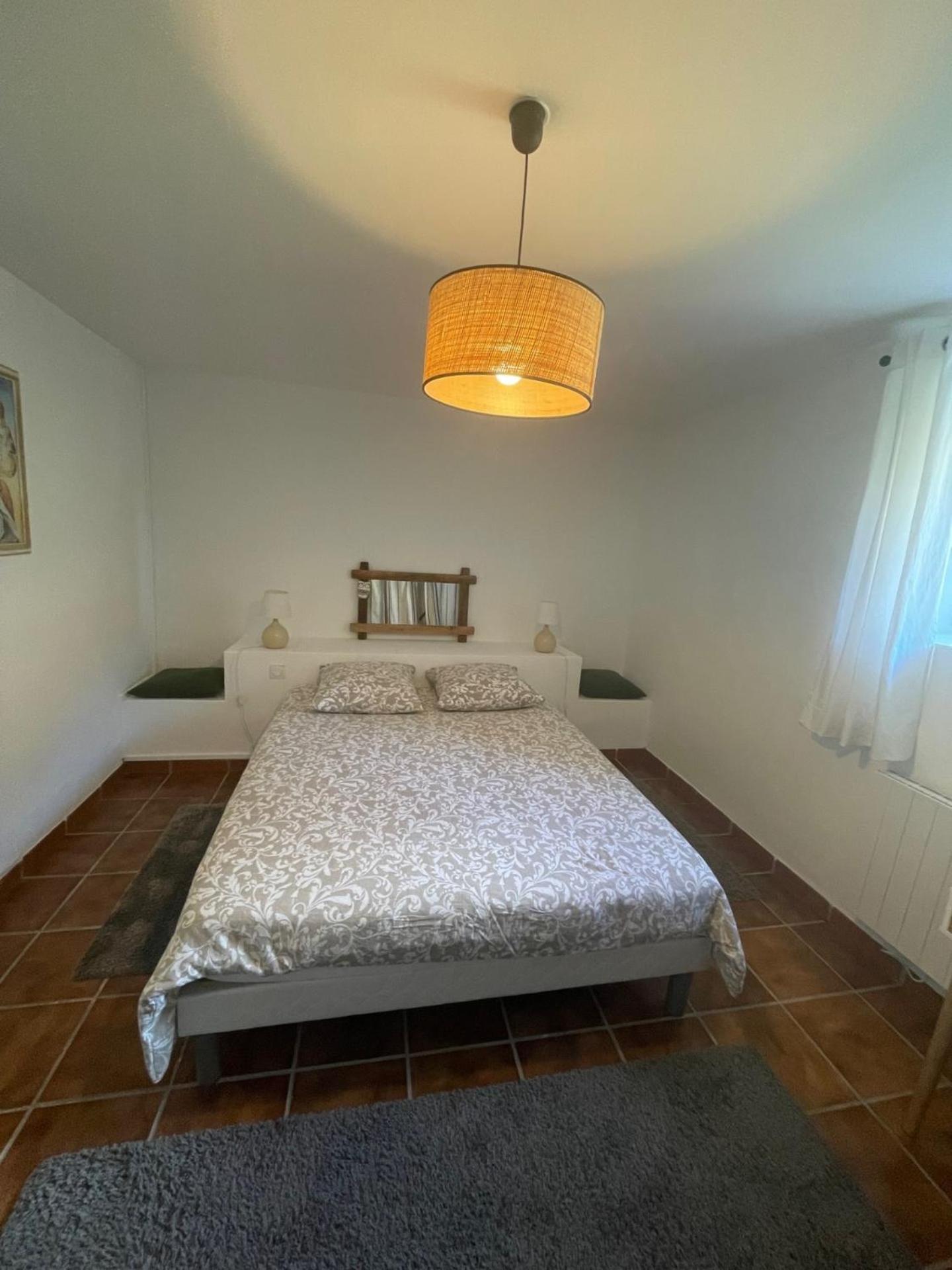 Gite Guiroya Saint-Jean-le-Vieux  Εξωτερικό φωτογραφία