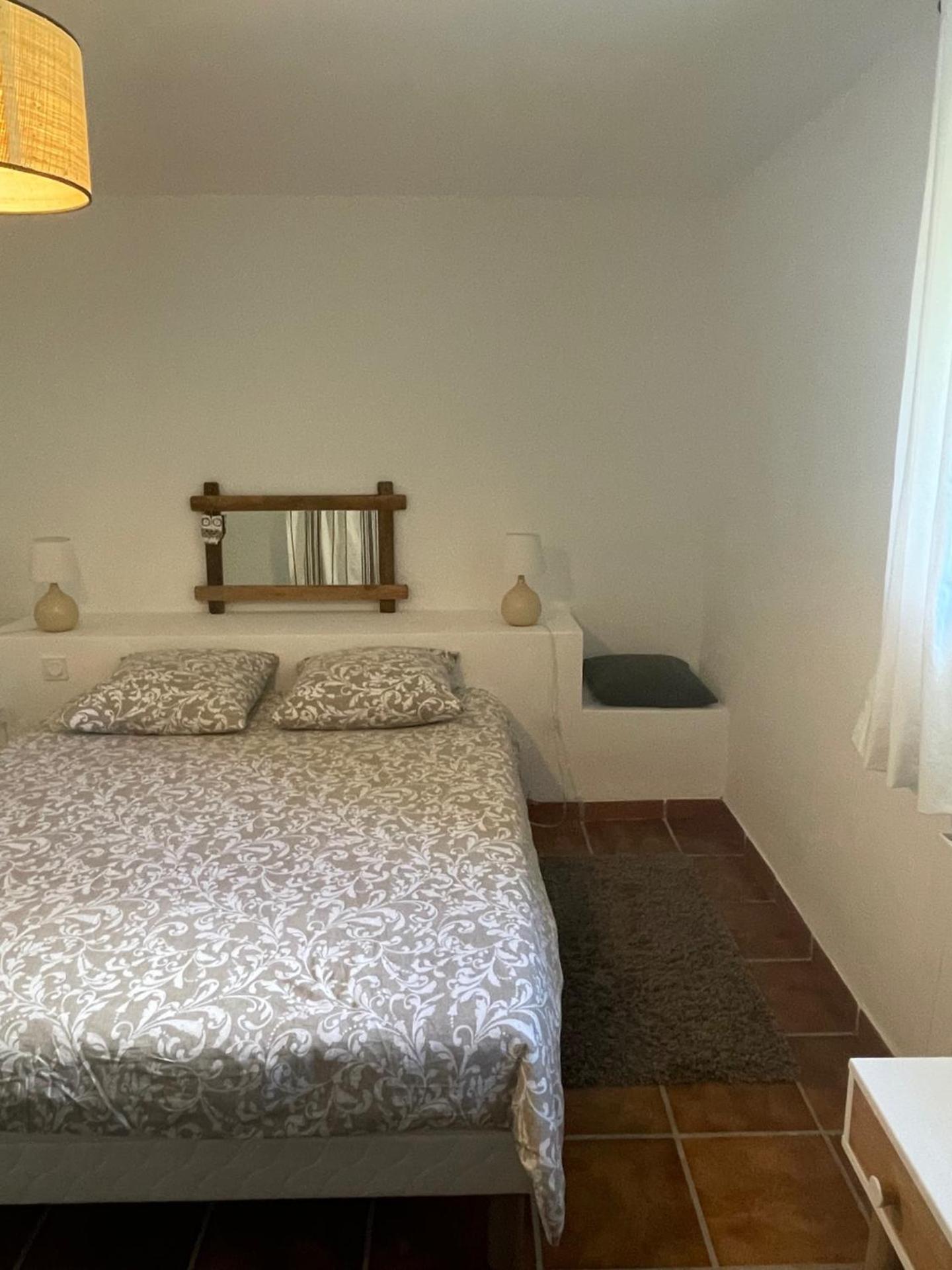 Gite Guiroya Saint-Jean-le-Vieux  Εξωτερικό φωτογραφία
